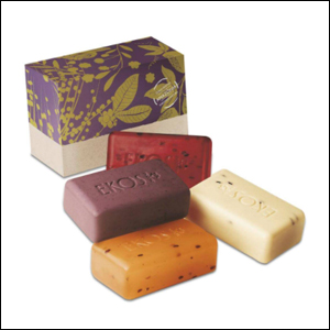 Kit com Quatro Sabonetes Esfoliantes para o Corpo Natura