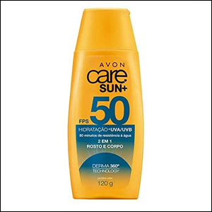 Protetor-solar-2-em-1-para-rosto-e-corpo-Avon A imagem mostra a embalagem do protetor, na cor amarelo, com detalhes e escritos em azul.