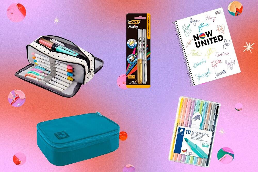 A imagem mostra alguns itens de papelaria, como estojos, canetas e cadernos, dispostos num fundo colorido nas cores roxo e rosa.