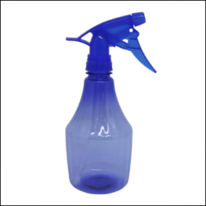 Pulverizador Plantei, 550 ml, de plástico azul.