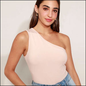 Blusa-Básica-Um-Ombro-Só-Rosê-C&A Blusa Básica Um Ombro Só Rosê, C&A