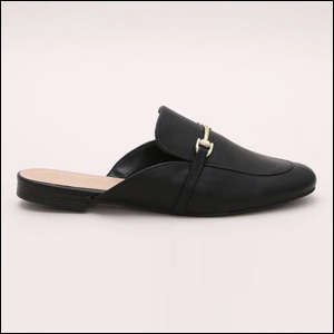 Mule-Via-Uno-Bico-Redondo-Com-Fivela Mule Via Uno Bico Redondo Com Fivela