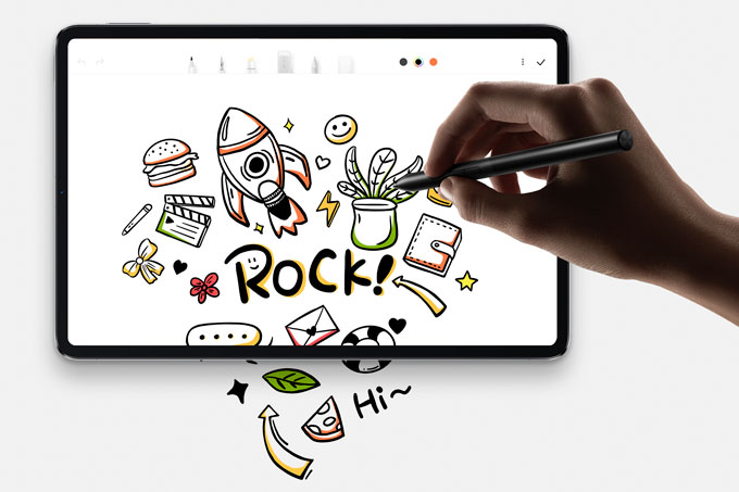 Mão desenhando no Xiaomi Pad 5